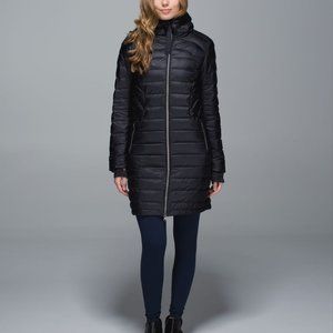 Lululemon "1x A Lady" Black puffy coat Size 4